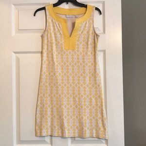 Adorable flattering dress from NY&Co. Size XS.